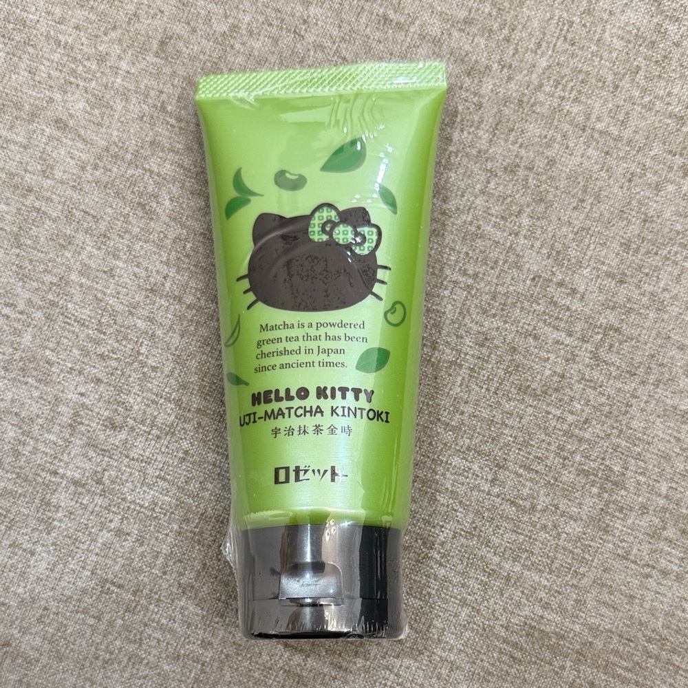Hello Kitty Matcha face wash